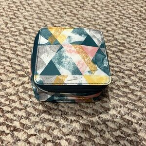 Thirty-One Mini Travel Jewlery Case
